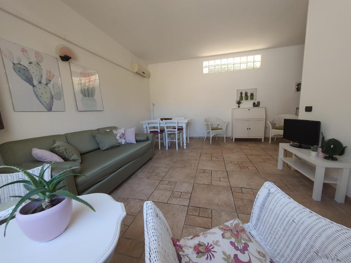 A Casa Di Carla - Villa In Salento Λέτσε Εξωτερικό φωτογραφία