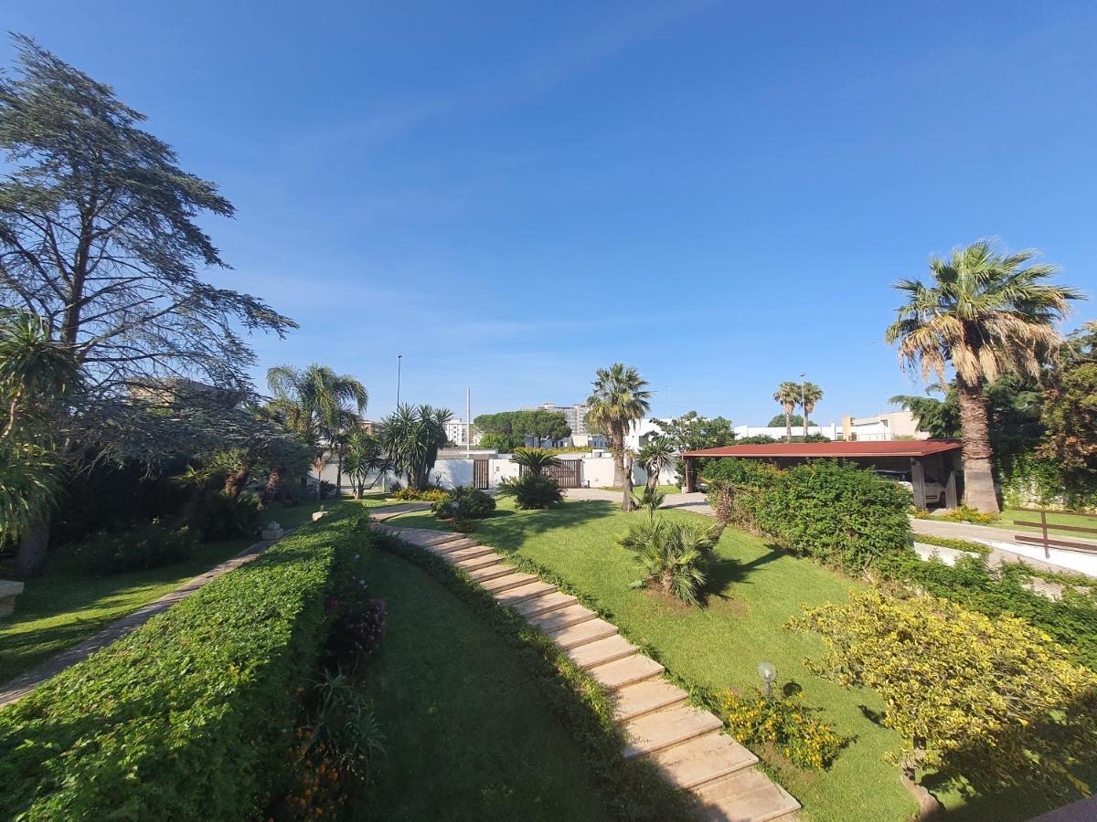 A Casa Di Carla - Villa In Salento Λέτσε Εξωτερικό φωτογραφία